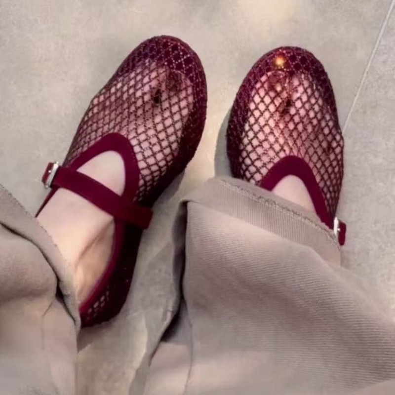 Hollow Rhinestone Baotou Sanda - Women'S Fashion Walking Shoes review and price