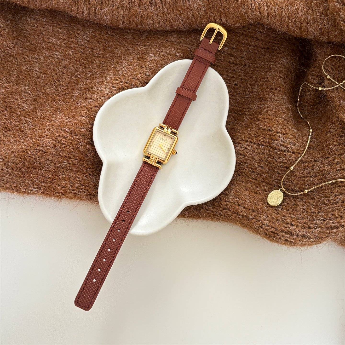 Golden T-shaped diamond watch  - Women'S Fashion Quartz Watch review and price